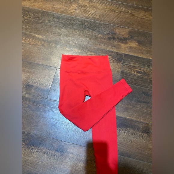 Victoria secret red small leggings full length - Picture 3 of 5